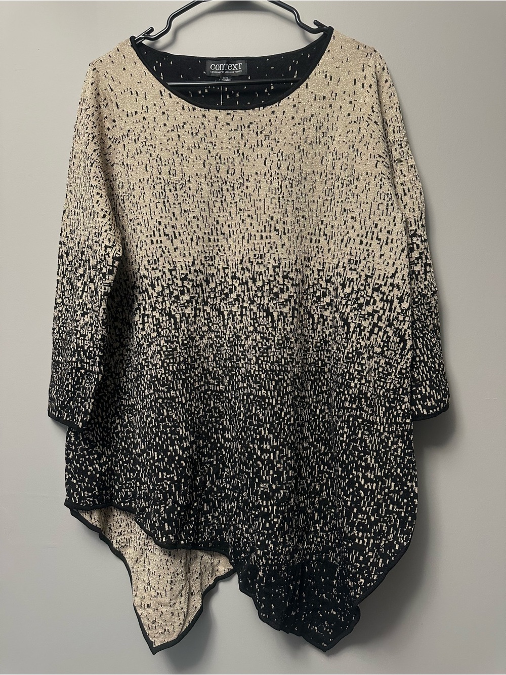 Context Black and Cream Gradient Scoop-Neck Sweater